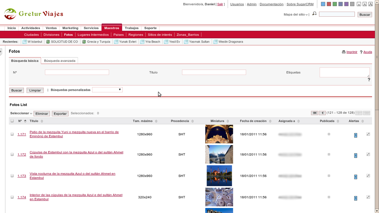 Photo gallery management